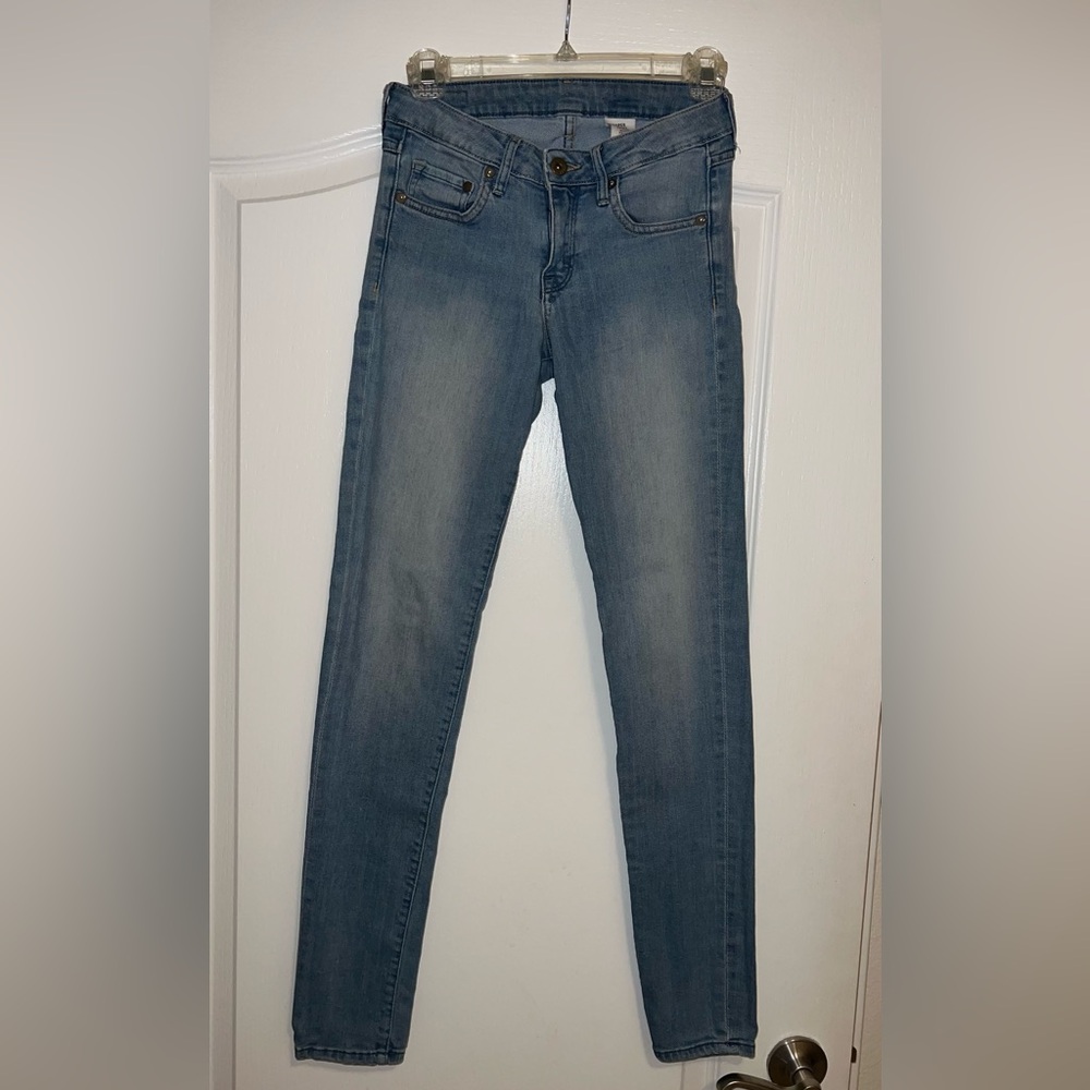 Low waist skinny jeans